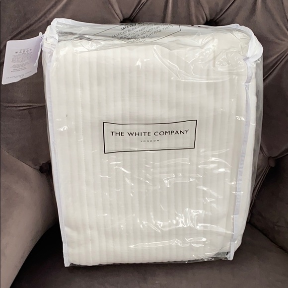 The white company classic ribbed throw - Picture 3 of 6